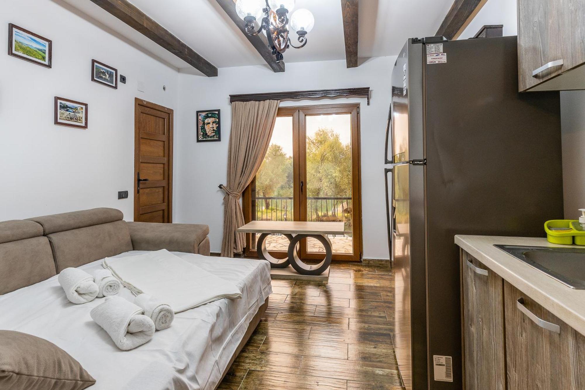 Апартаменты Luxury House Lotos Golubovci Экстерьер фото